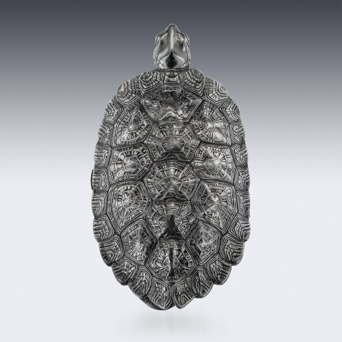 ANTIQUE 20thC JAPANESE SOLID SILVER TORTOISE CIGAR CASE ANTIQUE 20thC JAPANESE SOLID SILVER TORTOISE CIGAR CASE
